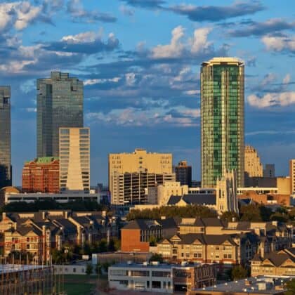 Dallas, TX skyline