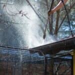 spraying dirty gutter